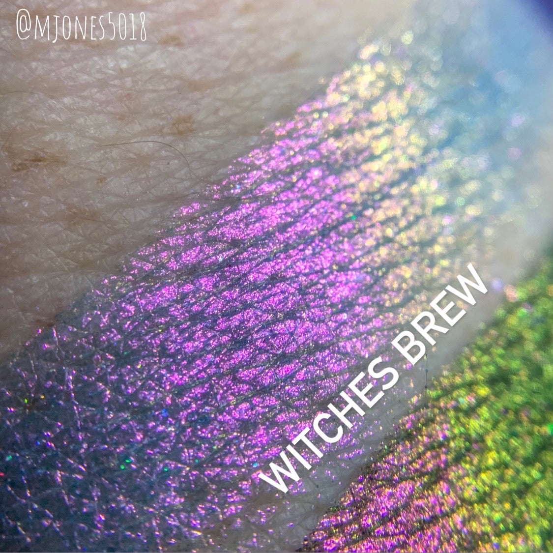 Witches Brew Multi-Chrome Eyeshadow Single