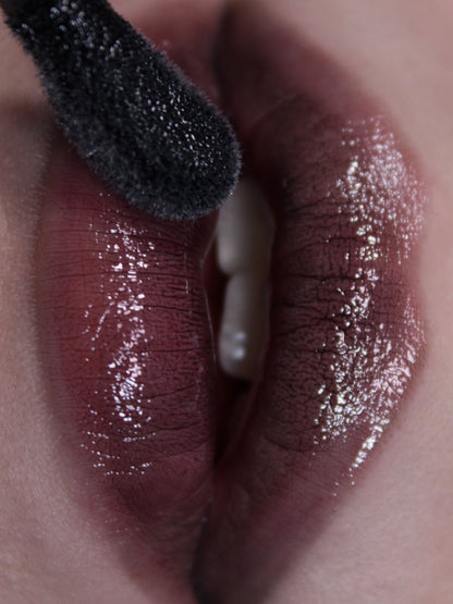 Sheer Veil Lipgloss- Obsidian Honey