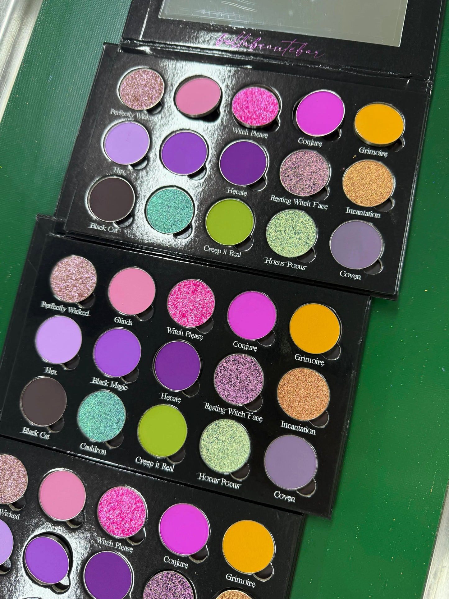 Basic Witch Magnetic Palette