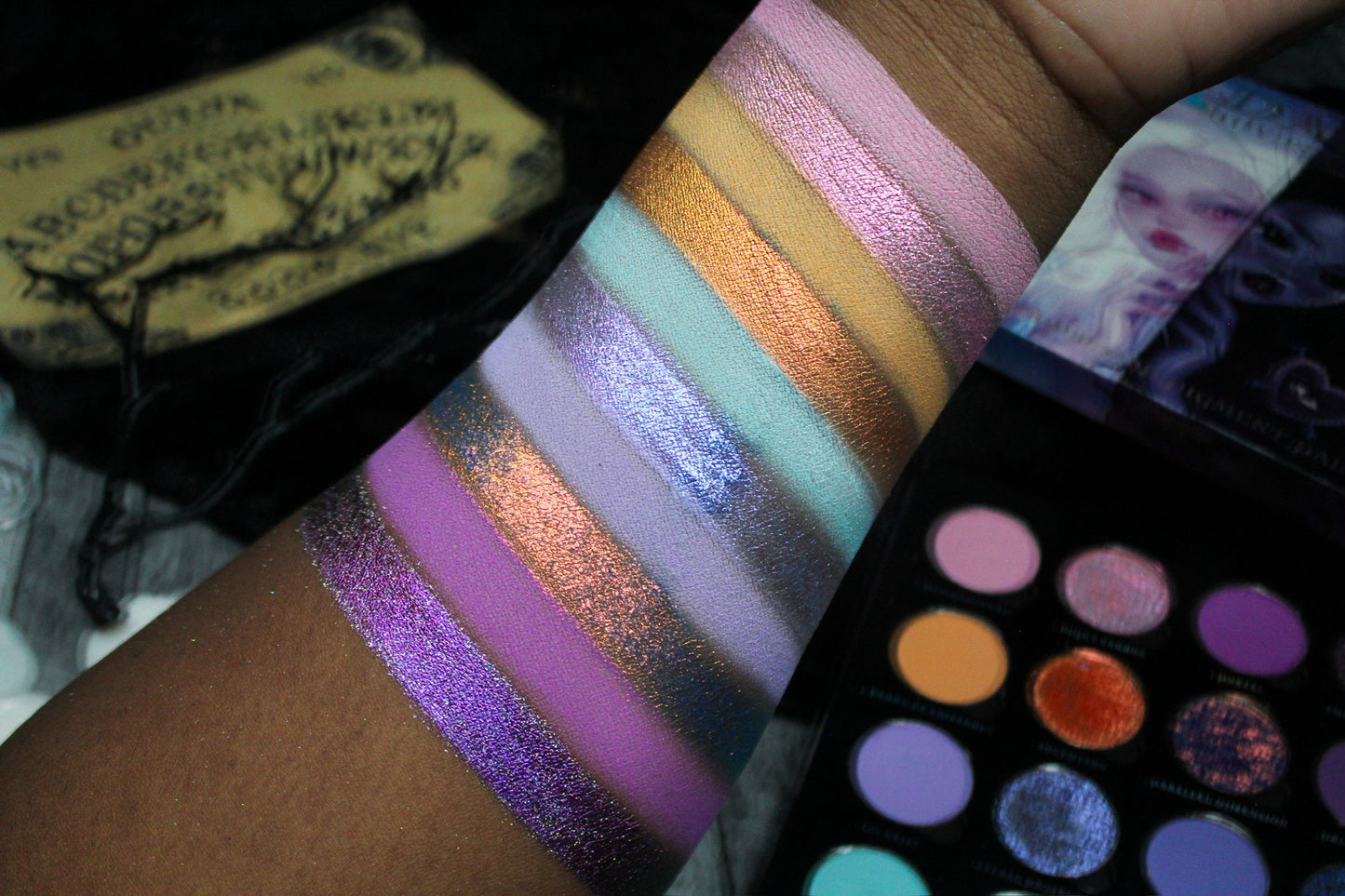 Dark Dreamscape Magnetic Palette