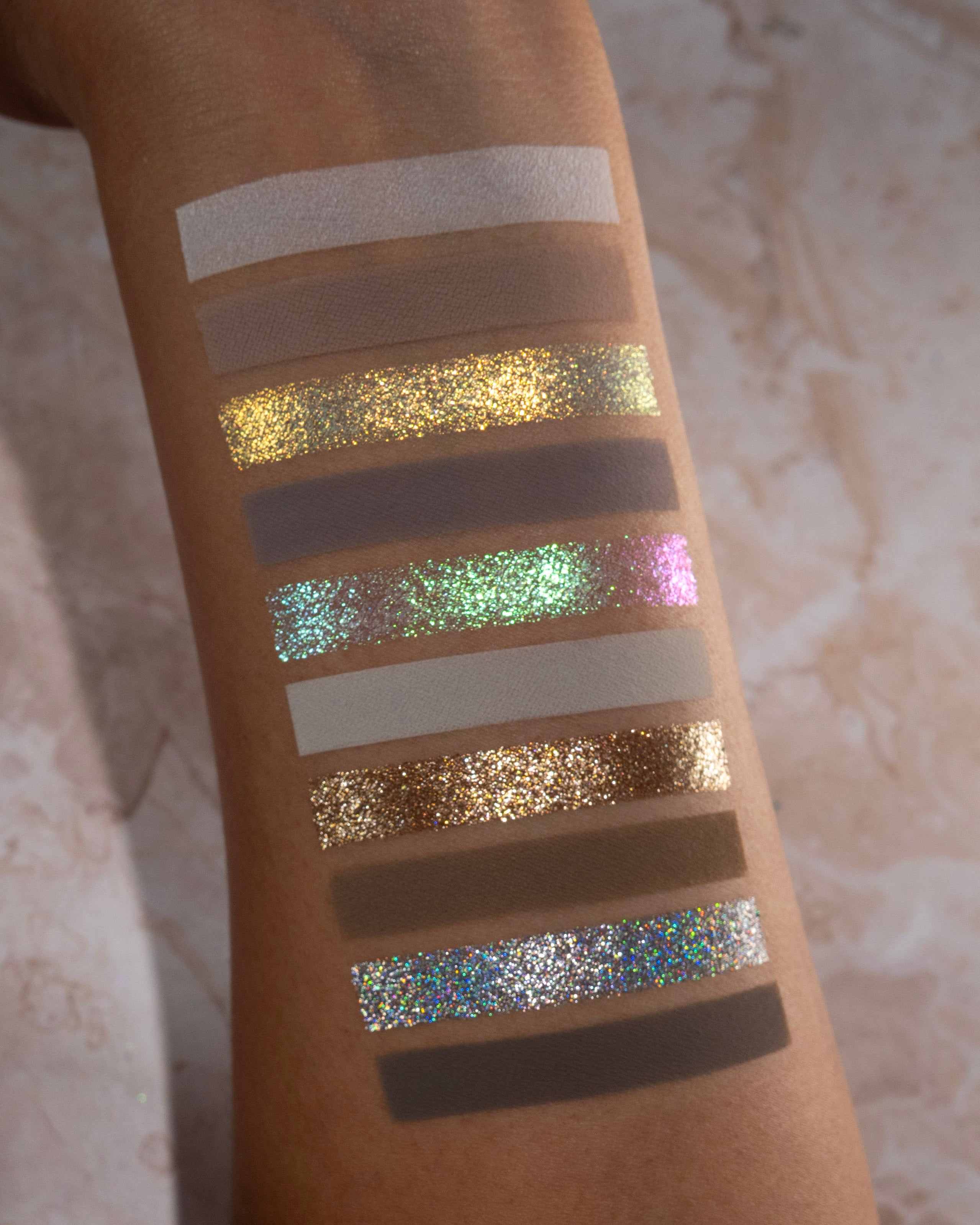 Yin & Yang x Freya86_ff Magnetic Palette – bellabeautébar LLC
