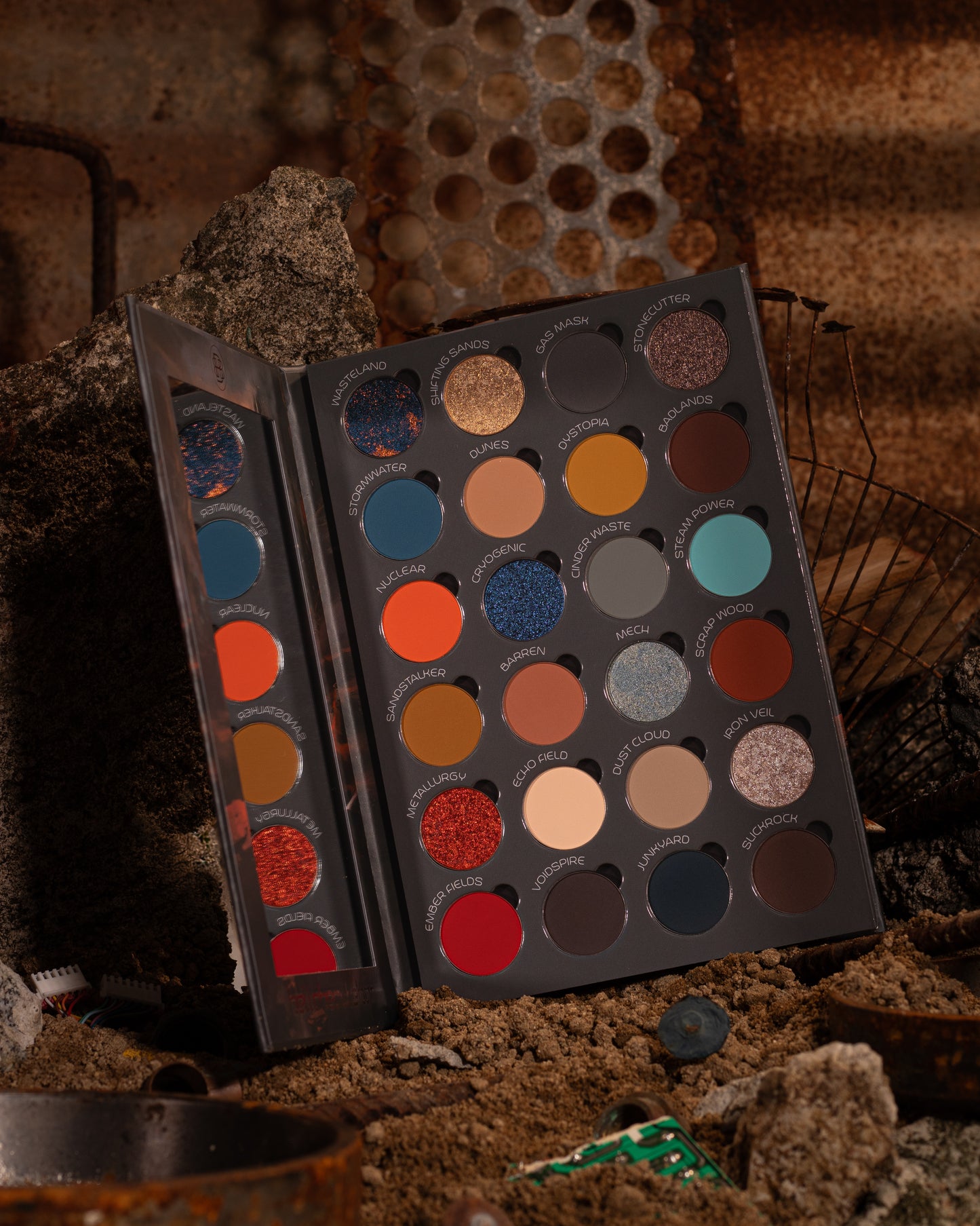 Wasteland x ZYEL Magnetic Palette