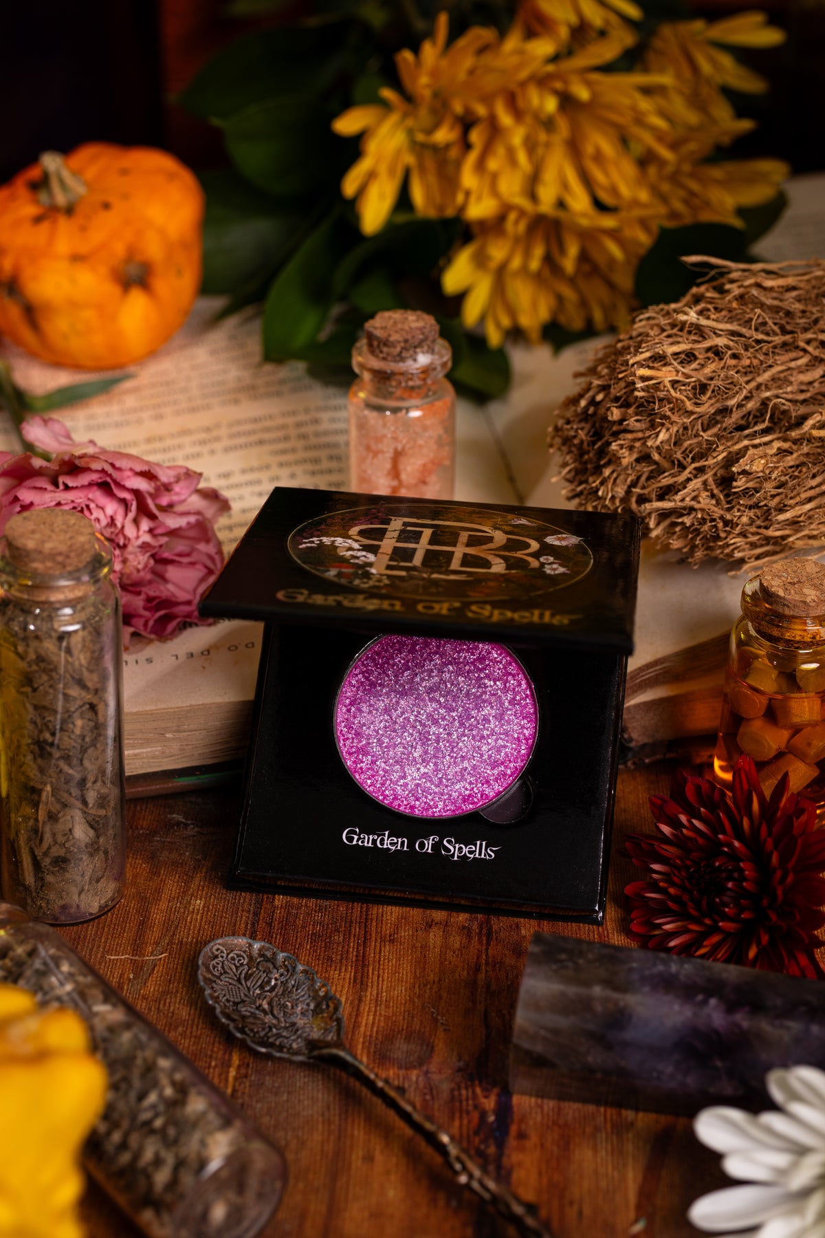 Garden of Spells Magnetic Highlighter