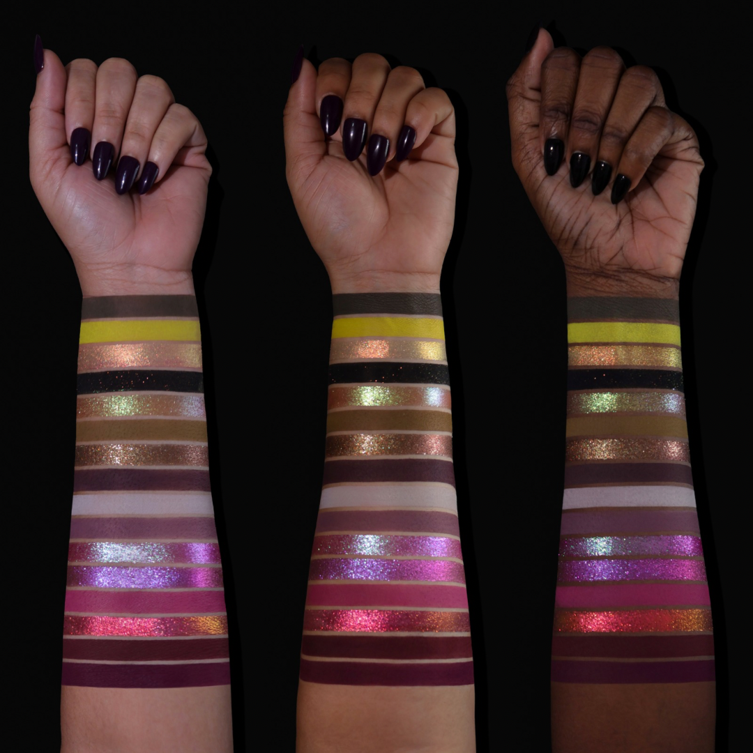 Dead Roses Volume 2 Magnetic Palette