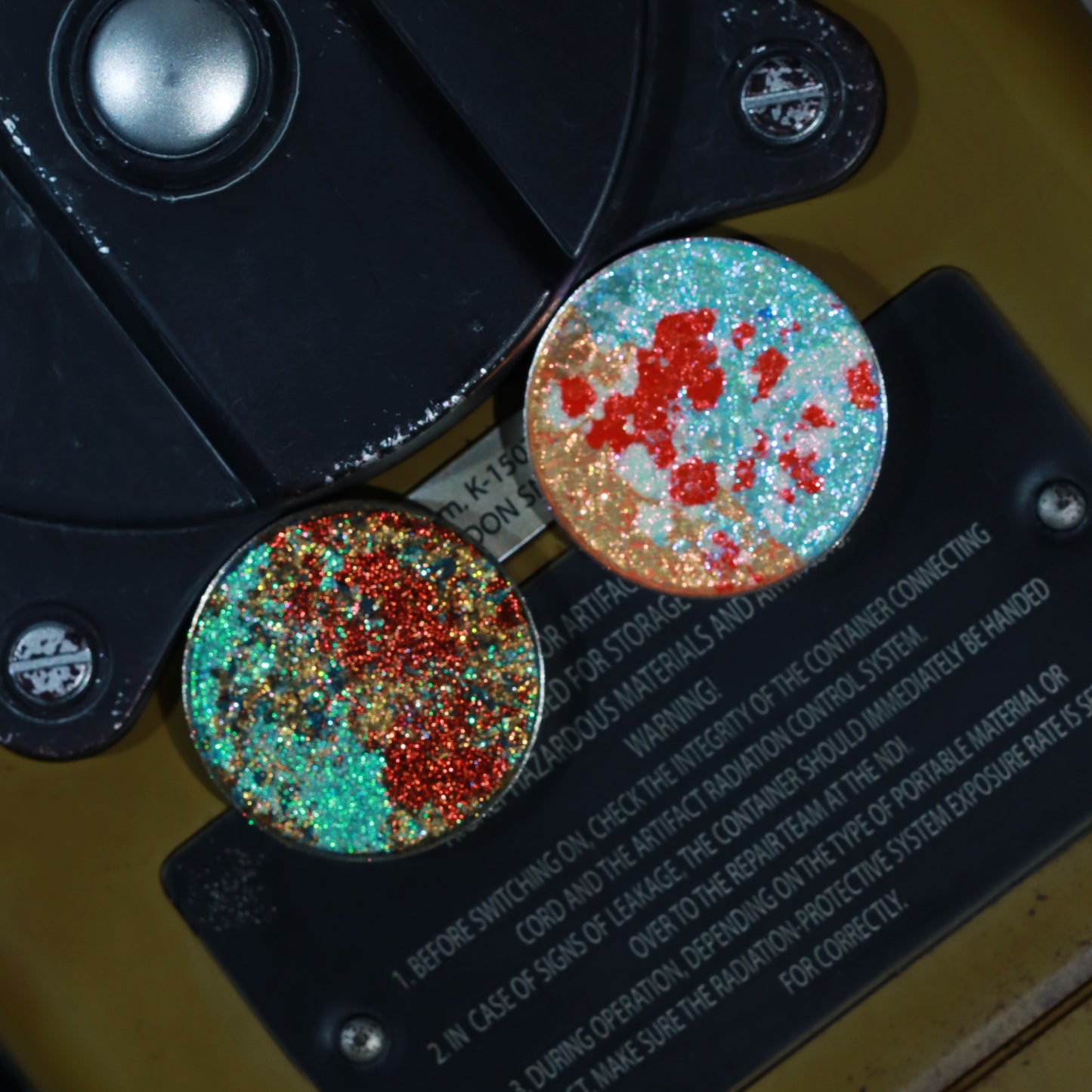 Wasteland x ZYEL Pressed Pigment Single- Sparkle Freak