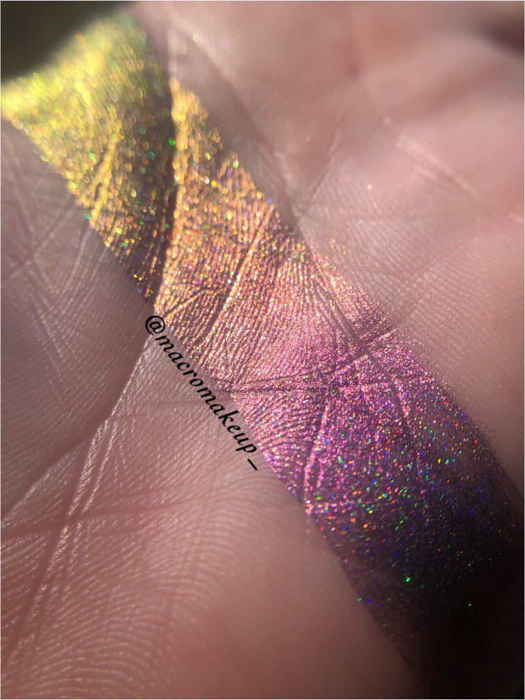 Euphoric Holo Liquid Eyeshadow- Maddy